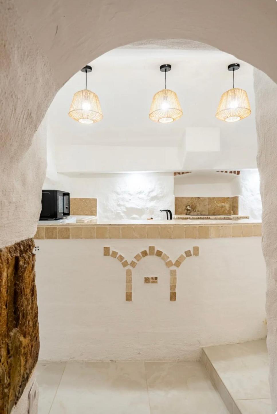 Le Temple D'Aphrodite, Appartement Avec Spa Vienne  Ngoại thất bức ảnh